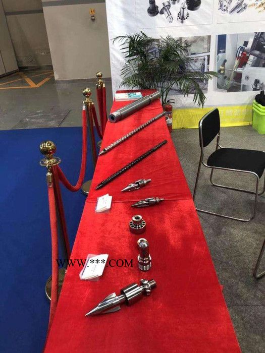 螺杆喷合金粉设备_普通注塑机螺杆_65熔喷布机单螺杆图6