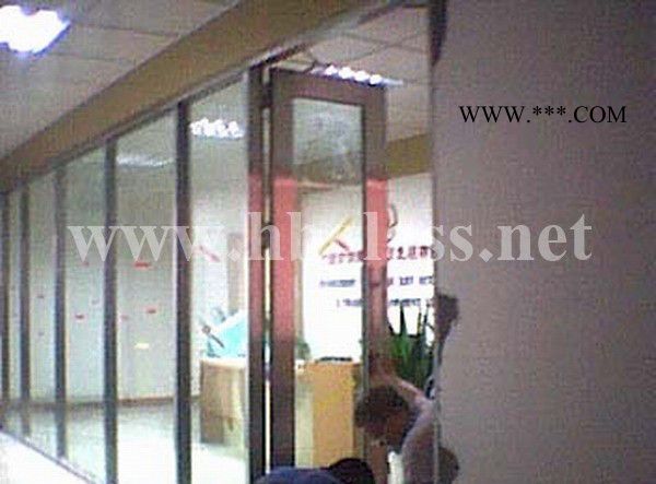 济南恒保15mm商场用色钾防火玻璃图2