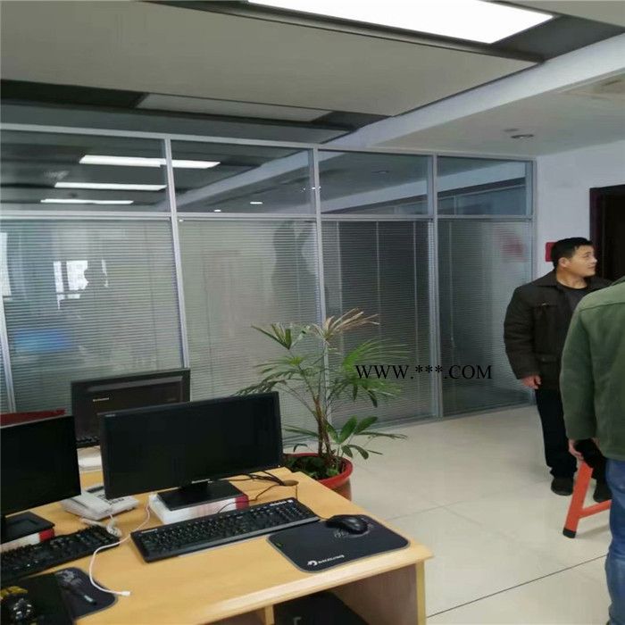环翠区钢化玻璃隔断 环保玻璃隔断 厂家供应 至雅图1