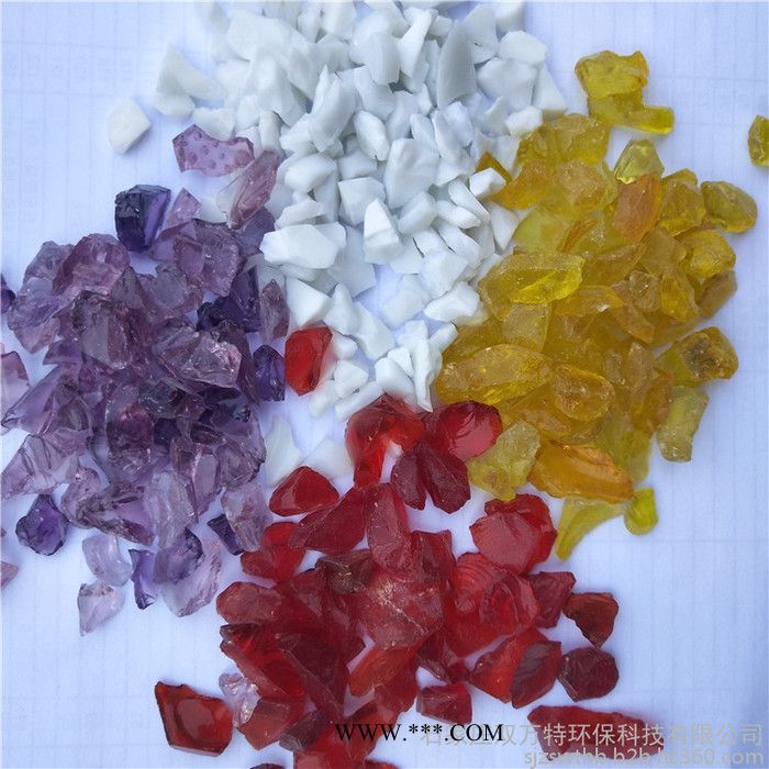 供应人造玻璃颗粒 红色玻璃砂 双万特玻璃砂生产厂家图8