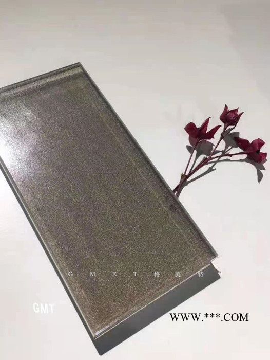 钢化夹丝夹胶玻璃 门窗玻璃供应厂家 安全防爆工程玻璃定制 格美特 夹丝玻璃图2