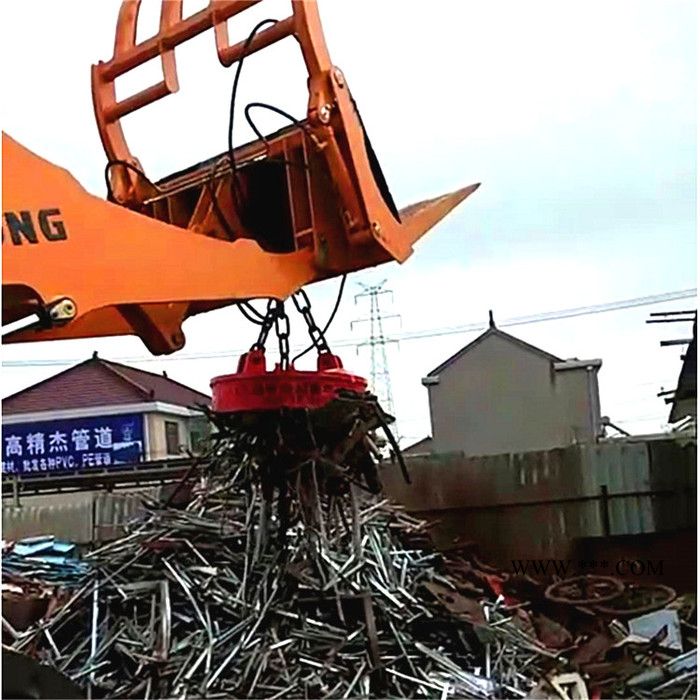鑫运生产直径1.2米废钢起重电磁铁 钢渣叉车挖机铲车高频电磁吸盘起重图3