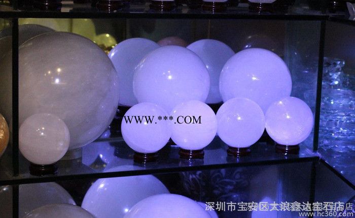 厂家直供 天然白色水晶球摆件 方解石水晶球 摆饰 原石图2