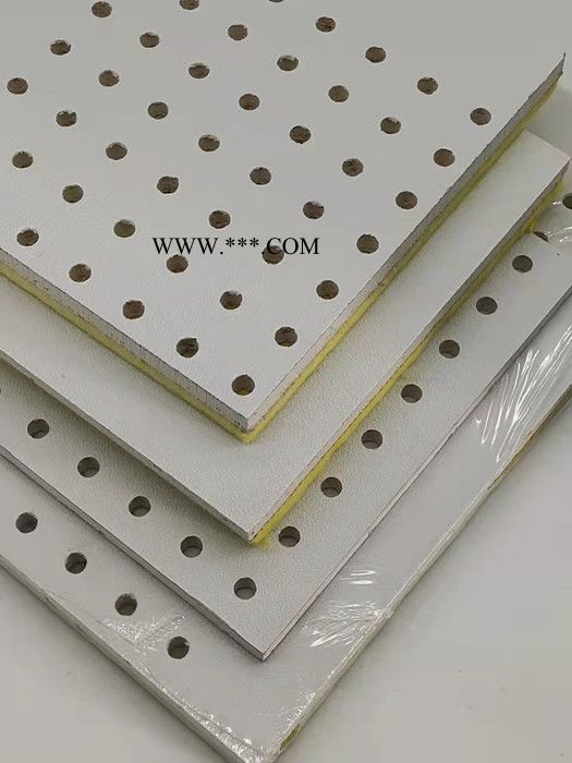 许昌车站剧院穿孔复合石膏板 600*600*19.5mm 安装简便 穿孔复合吸音板图8