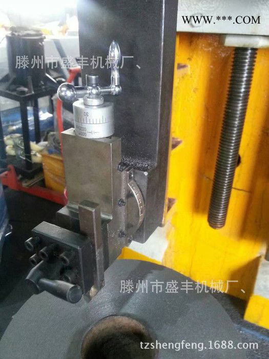 滕州盛丰K65数显小立车，方刀杆，小刀架石墨专用立车图2