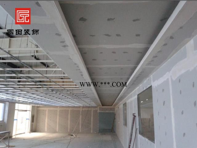 上海厂房隔墙吊顶装修公司，厂房工厂纸面石膏板吊顶装潢