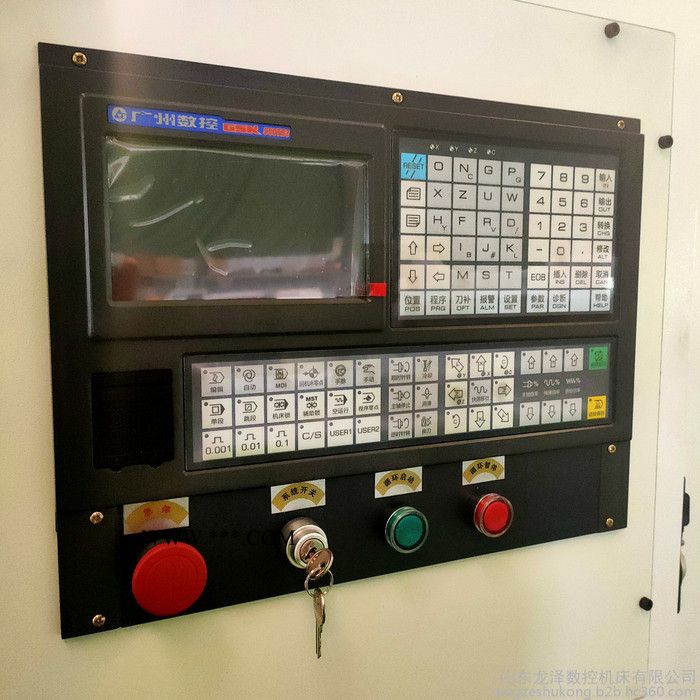 龙泽CK61125定制数控车床CK61165-加工碳纤维-石墨烯等回转直径1.65米图5