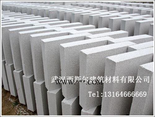 西斯尔珍珠岩图2