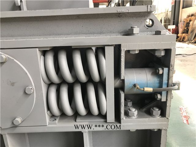 绍兴对辊破碎机高岭土瓷土齿轮双辊破碎机图2