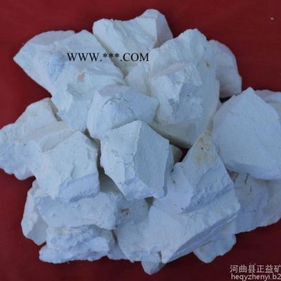 河曲县正益矿冶 出售煅烧高铝高岭土块料（三氧化二铝57）。焦宝石