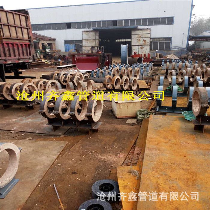高密度蛭石隔热管托生产齐鑫管道，标准报价与制作图1