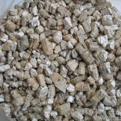 供应鑫隆矿产40-80目彩砂-蛭石-厂家 --重钙粉