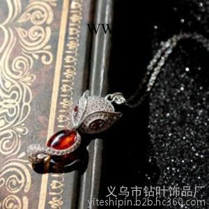 石榴石**吊坠镶锆石女项链锁骨链 七夕情人节礼物图3