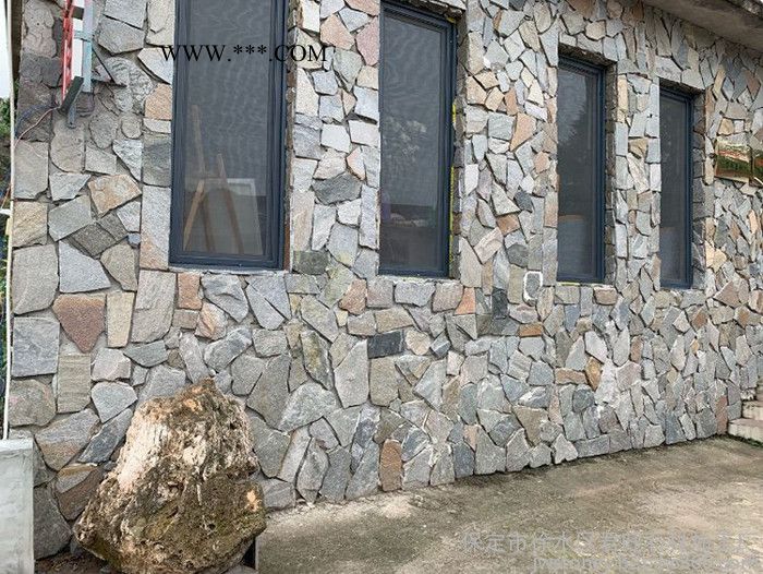 厂家批发天然乱形石花岗石碎拼保定护坡石图8