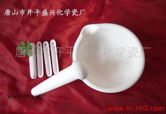 供应兴易牌120*80*40mm 99％氧化铝 刚玉舟图1