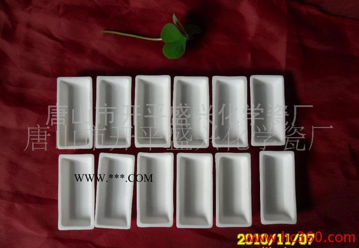 供应100*30*20mm 99％氧化铝 刚玉舟图6
