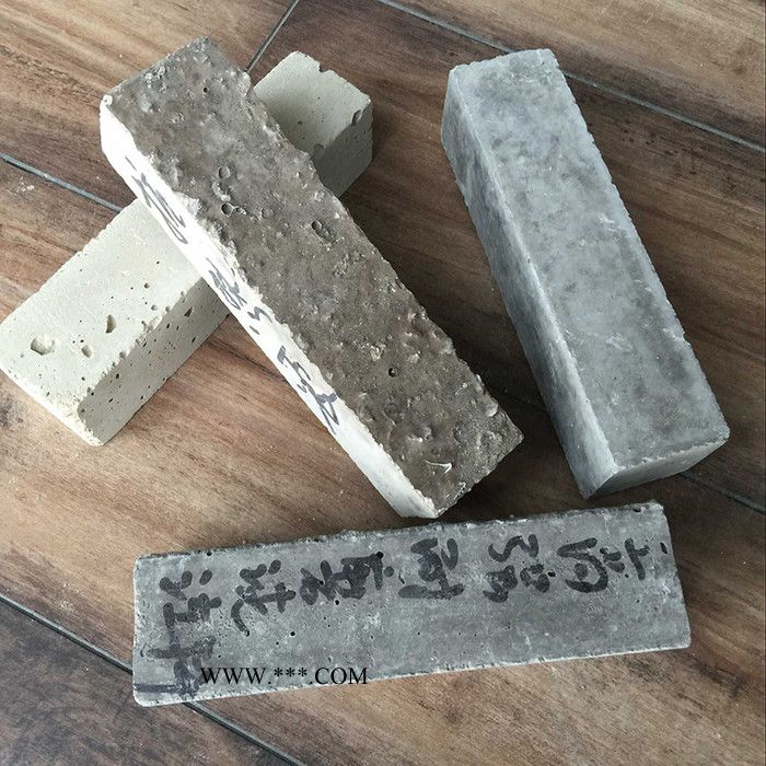 厂家供应刚玉自流浇注料 新密浇注料厂家现货 自流耐火浇注料 流动性好 易施工图1