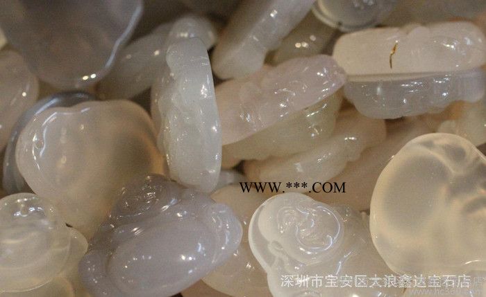 厂家直供 高品质巴西白玛瑙吊坠 天然玉髓佛项坠 特价双十一**图2