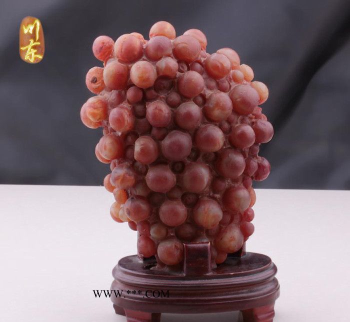 川东珠宝 天然半宝石天然红玛瑙葡萄精美雕刻摆件家装必备招财图2