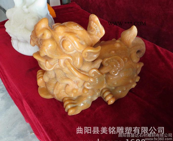 石雕貔貅晚霞红大理石貔貅小件工艺品摆件动物雕塑曲阳石雕摆件图2