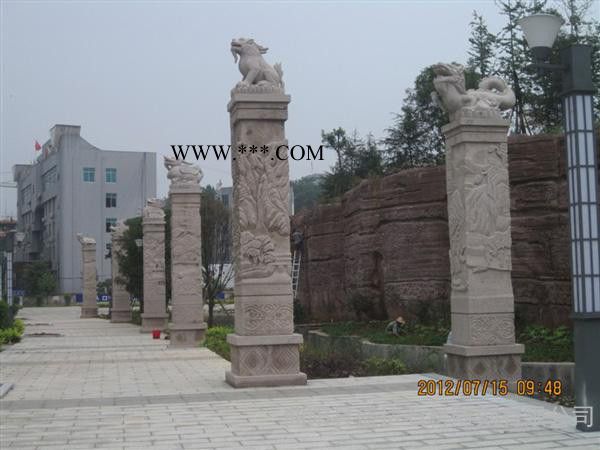 华表 盘龙柱 石雕华表 龙柱 汉白玉龙柱 汉白玉盘龙柱 汉白玉华表 天安门华表 大理石华表 大理石盘龙柱 大理石龙柱图3