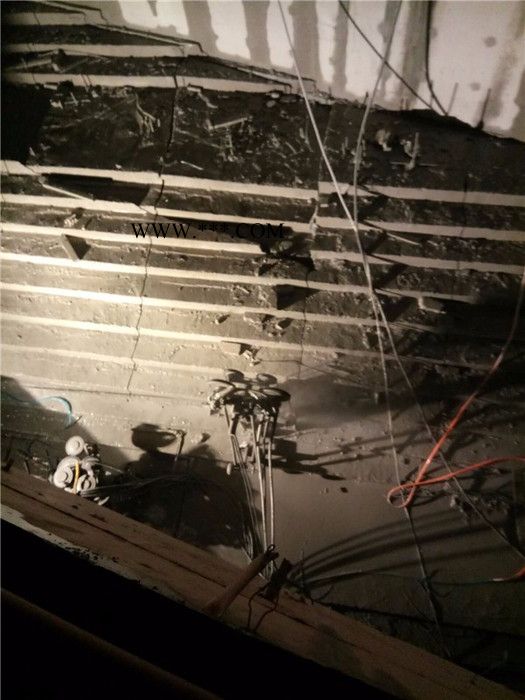 北京大兴区支撑梁切割拆除公司  金刚石绳锯切割 采用液压绳锯切割机图5