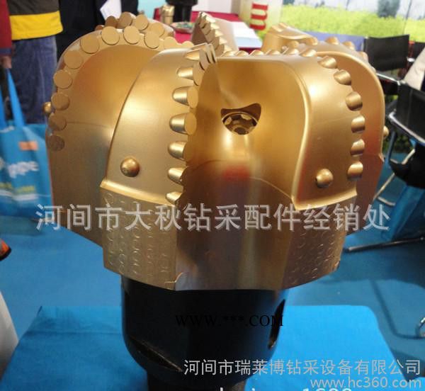 8 1/2"钢体pdc金刚石钻头图2