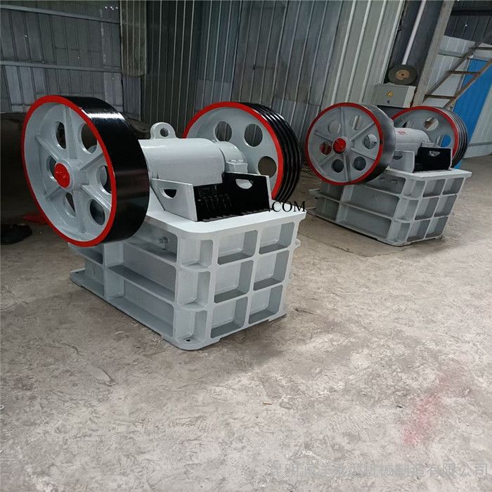 环保颚式破碎机 矿用颚式破碎机 移动式采石场建筑工地用破碎机 厂家现货图3