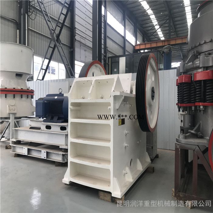 颚式破碎机 矿用颚式破碎机 全自动移动破碎机 鹅卵石碎石机 厂家直供图2