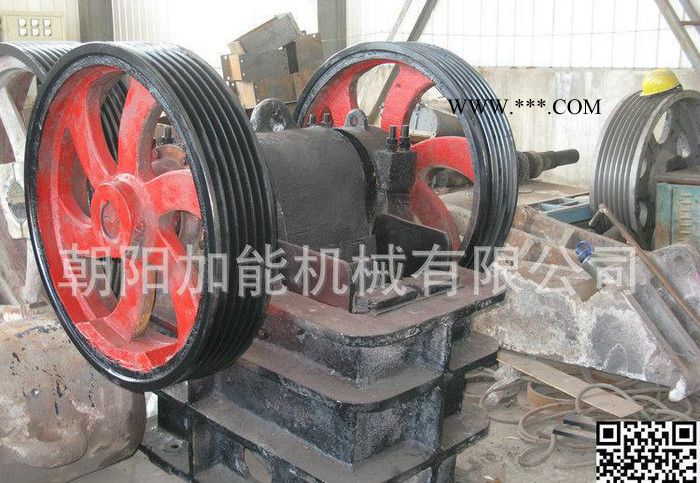 专业生产新型高效颚式破碎机 PE250x400液压颚式破碎机图3
