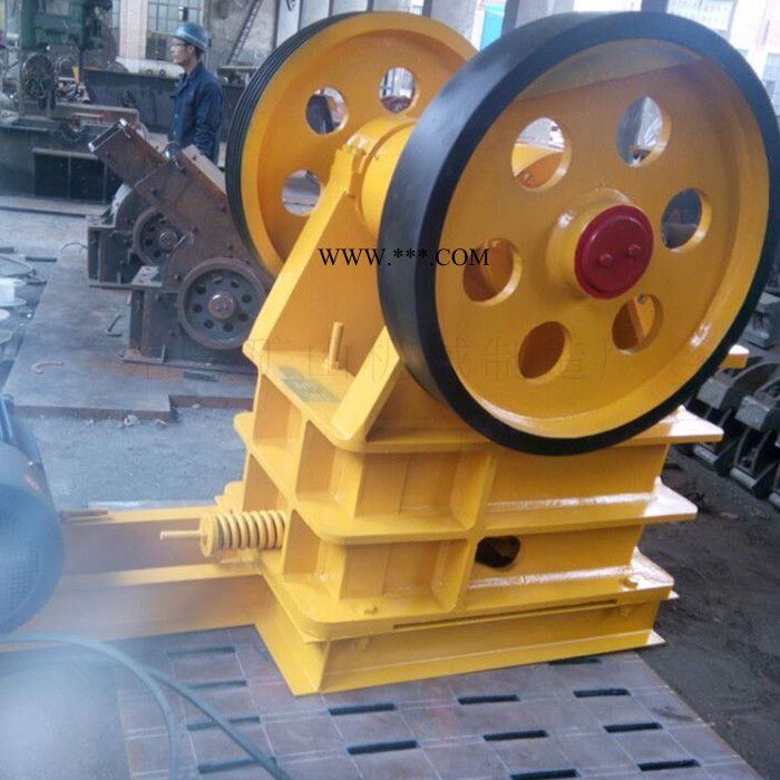 生产成套矿用破碎设备 颚式破碎机价格 PE150*250型金属矿颚破机图4