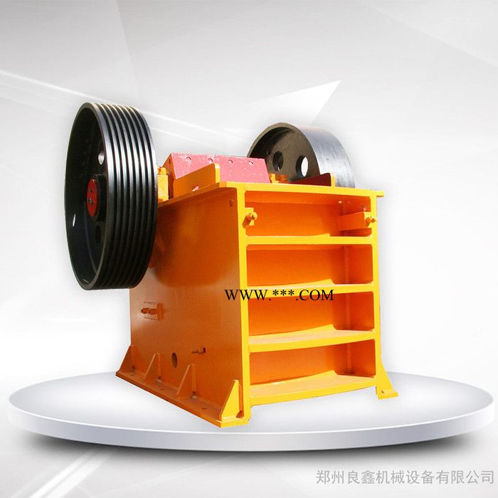 良鑫颚式破碎机 颚式粉碎机 玄武岩破碎机图5