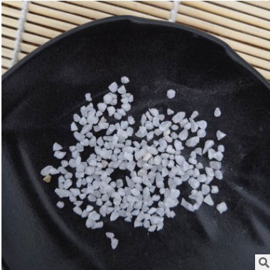 厂家现货石英砂 高硬度含量高水处理用石英砂