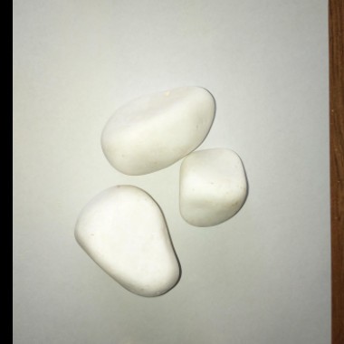厂家供应白色鹅卵石 白石子 水洗石 机制鹅卵石现货图2